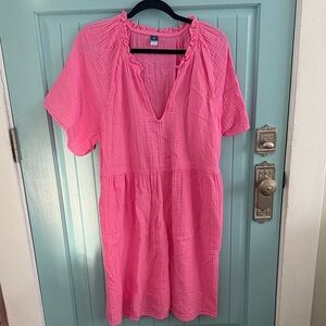 Old Navy Vibrant Pink Top